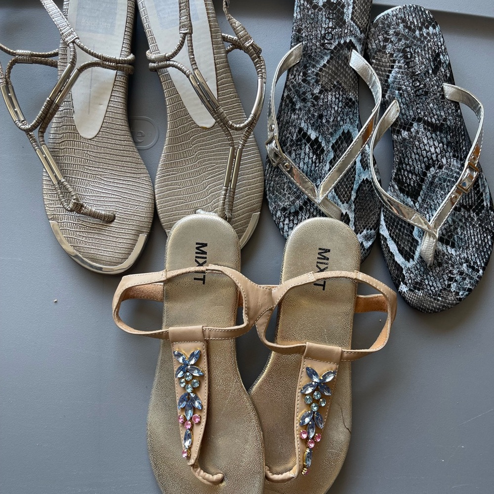 Women's Sandals - Beige and Snake Print size 7 one new pair